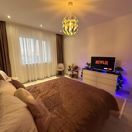 Cherry Apartment Bucarest Extérieur photo