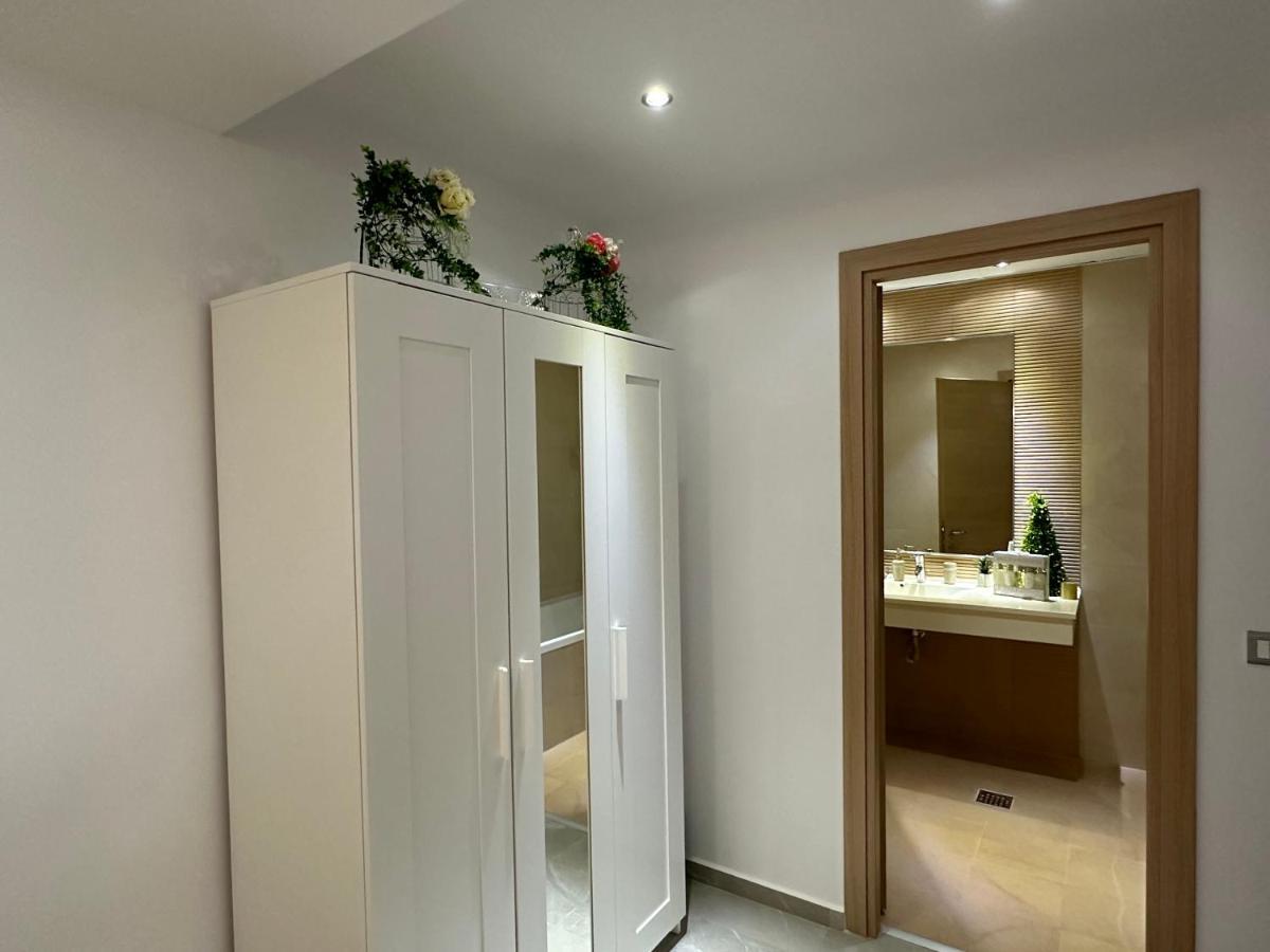 Cherry Apartment Bucarest Extérieur photo